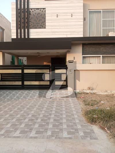 10 Marla Lower Portion For Rent