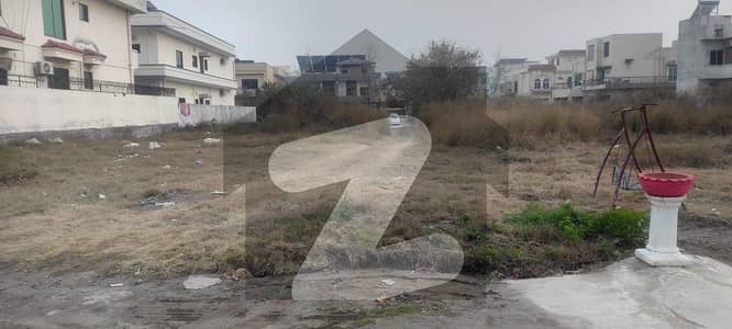 1 Kanal Solid Plot For Sale