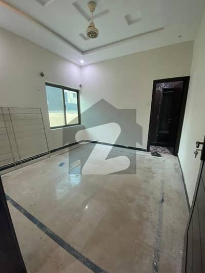 صنوبر سٹی اڈیالہ روڈ,راولپنڈی میں 4 کمروں کا 5 مرلہ مکان 42.0 ہزار میں کرایہ پر دستیاب ہے۔