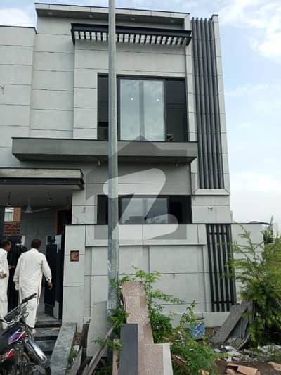5 Marla House For Rent DHA Phase 6, Lahore