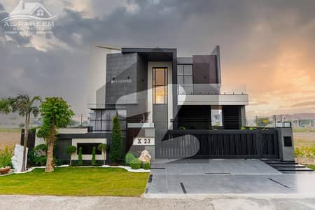 ڈی ایچ اے فیز 7 - بلاک ایکس فیز 7,ڈیفنس (ڈی ایچ اے),لاہور میں 5 کمروں کا 1 کنال مکان 15.0 کروڑ میں برائے فروخت۔