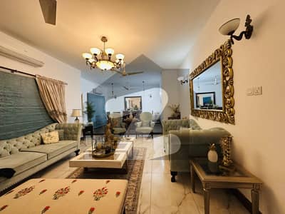 Rear 500 Yards Fully Renovated Single Story Bungalow For Sale