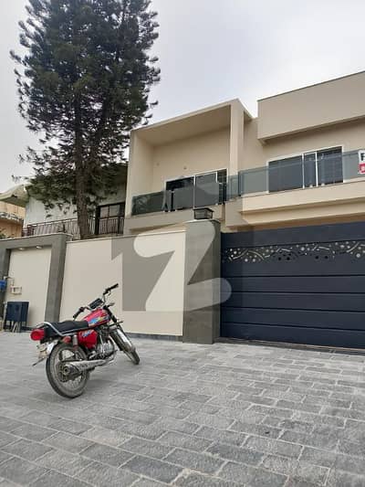 F-10 Beautiful House for Rent