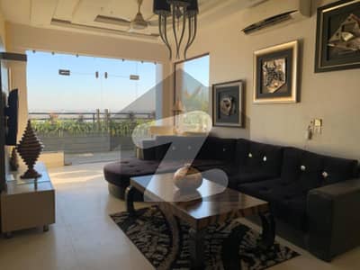 Exclusive 4 Bed DD Penthouse for Rent in Metropolis Residency
