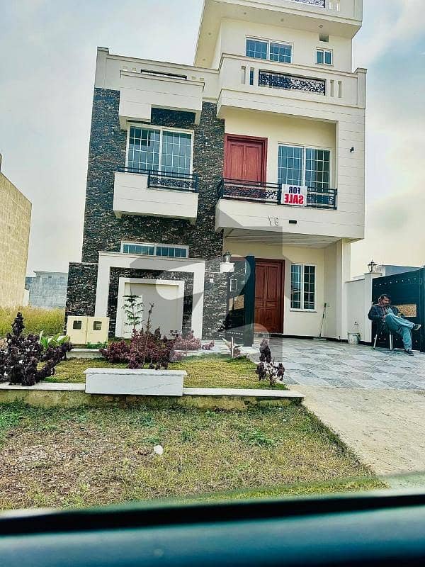 جی ۔ 14 اسلام آباد میں 4 کمروں کا 4 مرلہ مکان 3.35 کروڑ میں برائے فروخت۔ جی ۔ 14 اسلام آباد میں 4 کمروں کا 4 مرلہ مکان 3.35 کروڑ میں برائے فروخت۔