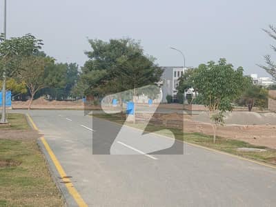 5 Marla Plot For Sale At 40ft Road