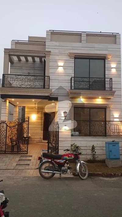 5 MARLA ELEGANT AND FULLY MAINTAINED SUPER HOT LOCATED BUNGALOW IS AVAILABLE IN THE BEST BLOCK OF DHA LAHORE. 5 MARLA ELEGANT AND FULLY MAINTAINED SUPER HOT LOCATED BUNGALOW IS AVAILABLE IN THE BEST BLOCK OF DHA LAHORE.