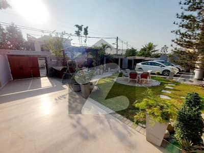 ڈی ایچ اے فیز 6 ڈی ایچ اے ڈیفینس,کراچی میں 3 کمروں کا 1 کنال بالائی پورشن 2.8 لاکھ میں کرایہ پر دستیاب ہے۔