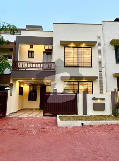 INVESTOR RATE 5 MARLA HOUSE FOR SALE INVESTOR RATE 5 MARLA HOUSE FOR SALE