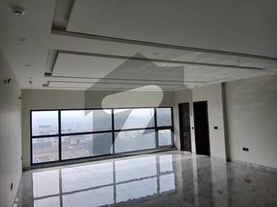 ڈی ایچ اے فیز 8 - کمرشل براڈوے ڈی ایچ اے فیز 8,ڈیفنس (ڈی ایچ اے),لاہور میں 4 مرلہ دفتر 50.0 ہزار میں کرایہ پر دستیاب ہے۔