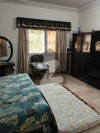 Perfect 600 Square Yards House In DHA Phase 1 For sale