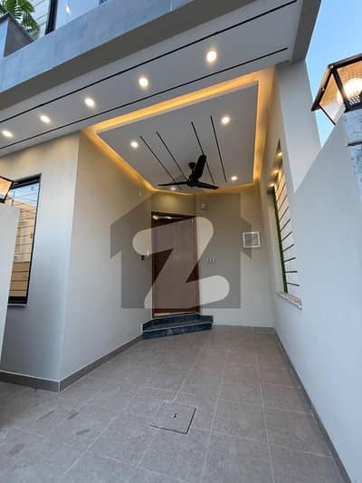 الحفیظ گارڈن - فیز 5 الحفیظ گارڈن,جی ٹی روڈ,لاہور میں 3 مرلہ مکان 1.6 کروڑ میں برائے فروخت۔