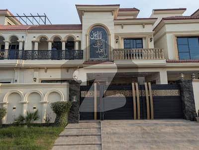 9 Marla Double Storey Spanish House for Sale Buch Villas, Multan