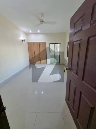 Luxury 4 Bed First Floor Portion For Rent Near Jheel Park | One Unit Per Floor | Servant Quarter & Parking
