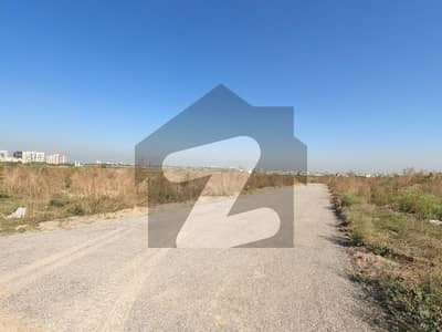 آئی ۔ 12 اسلام آباد میں 5 مرلہ رہائشی پلاٹ 1.32 کروڑ میں برائے فروخت۔