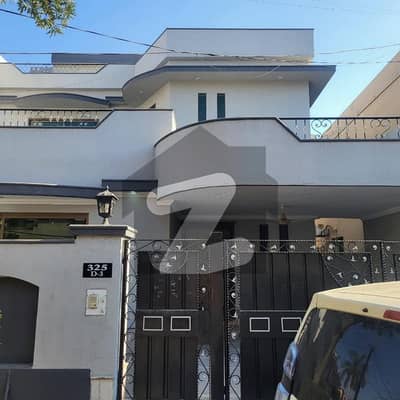 10 Marla Renovated House In D3 Block