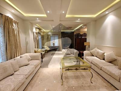 ایف ۔ 6 اسلام آباد میں 4 کمروں کا 1 کنال مکان 7.0 لاکھ میں کرایہ پر دستیاب ہے۔