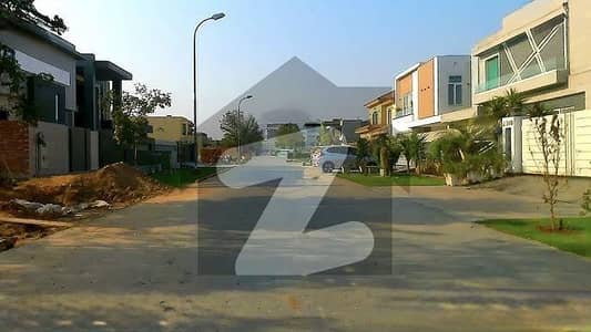 ڈی ایچ اے فیز 6 - بلاک سی فیز 6,ڈیفنس (ڈی ایچ اے),لاہور میں 15 مرلہ رہائشی پلاٹ 2.9 کروڑ میں برائے فروخت۔ ڈی ایچ اے فیز 6 - بلاک سی فیز 6,ڈیفنس (ڈی ایچ اے),لاہور میں 15 مرلہ رہائشی پلاٹ 2.9 کروڑ میں برائے فروخت۔