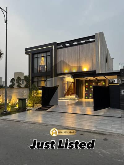 ڈی ایچ اے فیز 6 ڈیفنس (ڈی ایچ اے),لاہور میں 5 کمروں کا 1 کنال مکان 3.0 لاکھ میں کرایہ پر دستیاب ہے۔