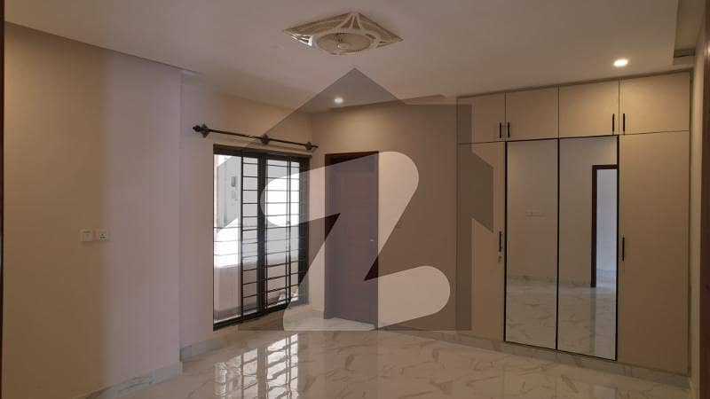 West Open 4 Bed Apartment Available For Sale West Open 4 Bed Apartment Available For Sale