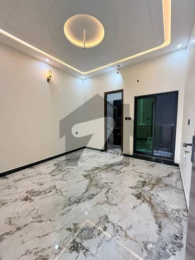 الحفیظ گارڈن - فیز 5 الحفیظ گارڈن,جی ٹی روڈ,لاہور میں 3 کمروں کا 3 مرلہ مکان 1.41 کروڑ میں برائے فروخت۔