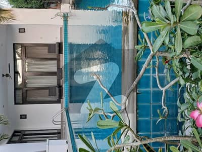 MODERN CONCEPT BUNGALOW FOR SALE WITH POOL