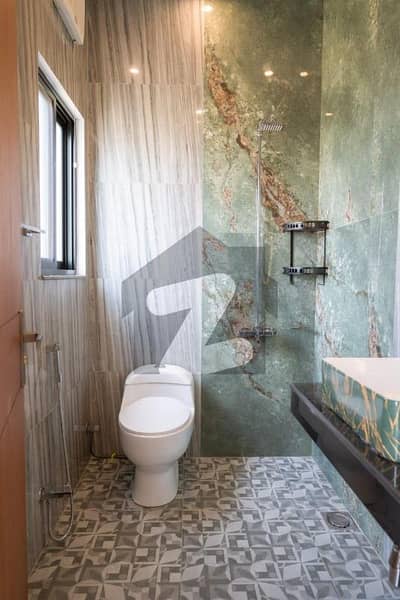 1 kanal upper portion for rent in wapda Town.