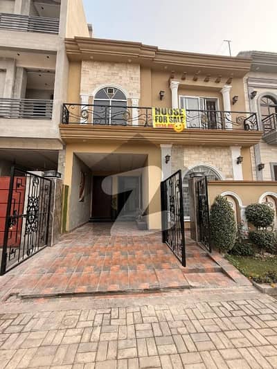 5 Marla Brand New House For Sale