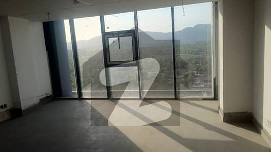 NEW NEW BLUE AREA OPEN HALL FOR RENT