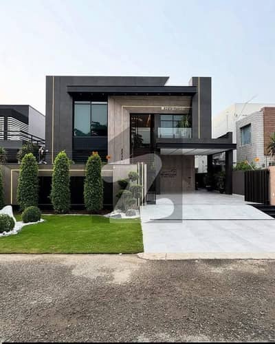 1 Kanal Top Quality Build Luxurious Beautiful Ultra Modern Design Villa Fully Furnished With Basement For Sale in DHA Lahore Phase 6 Prime Location, Near RAYA