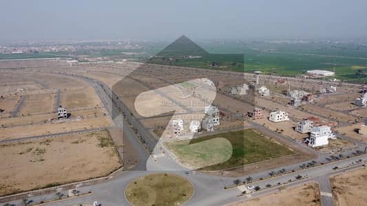 پام سٹی ہاؤسنگ سکیم گوجرانوالہ میں 5 مرلہ رہائشی پلاٹ 52.0 لاکھ میں برائے فروخت۔