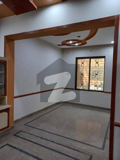 سبزہ زار سکیم ۔ بلاک پی سبزہ زار سکیم,لاہور میں 3 کمروں کا 4 مرلہ مکان 65.0 ہزار میں کرایہ پر دستیاب ہے۔