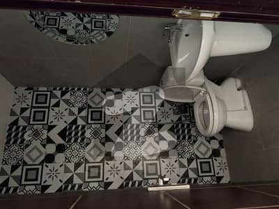 ڈیفینس رایا ڈی ایچ اے ڈیفینس,لاہور میں 10 مرلہ عمارت 22.0 لاکھ میں کرایہ پر دستیاب ہے۔