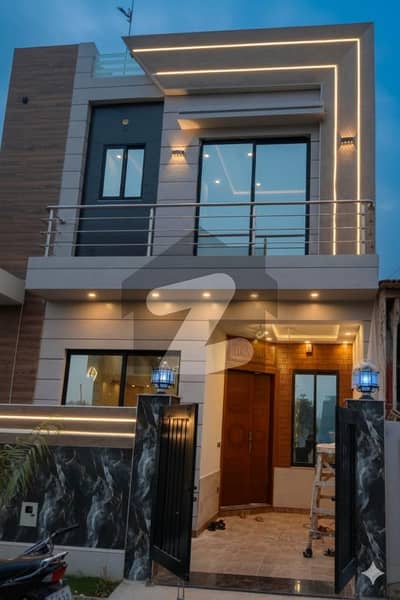 الکبیر ٹاؤن - فیز 2 الکبیر ٹاؤن,رائیونڈ روڈ,لاہور میں 4 کمروں کا 3 مرلہ مکان 1.27 کروڑ میں برائے فروخت۔