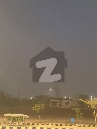 ڈی ایچ اے فیز 5 - سیکٹر اے ڈی ایچ اے ڈیفینس فیز 5,ڈی ایچ اے ڈیفینس,اسلام آباد میں 1 کنال رہائشی پلاٹ 3.25 کروڑ میں برائے فروخت۔