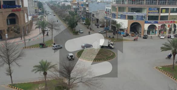 10 Marla Plot in Paragon City