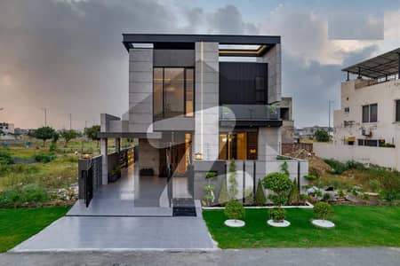 5 MARLA BRAND NEW MODERN DESIGNER HOUSE FOR SALE