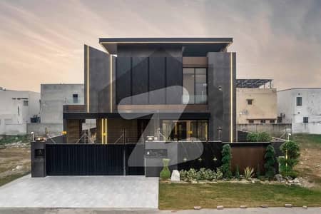FACING PARK 1 KANAL TOP OF THE LINE ULTRA MODERN LUXURY VILLA FOR SALE NEAR TO MARKET.