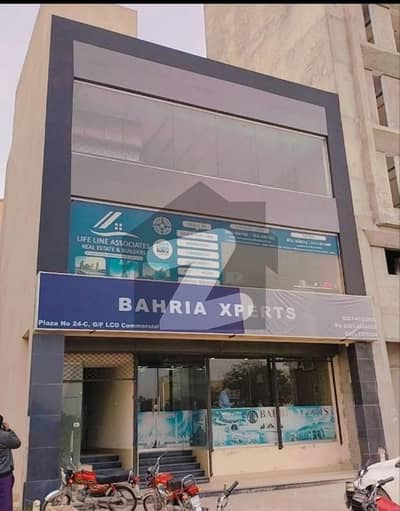 4 MARLA 4 STORY COMMERCIAL BUILDING FOR SALE