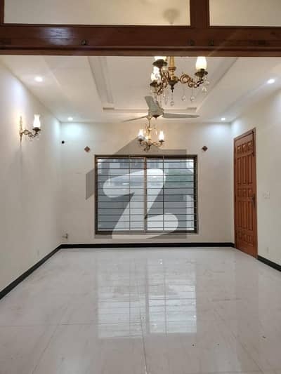 40x80 Triple Storey House For Rent In G13