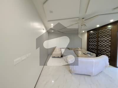 16.5 Marla Park Facing House Available For Sale Abdullah Gardens Canal Road 16.5 Marla Park Facing House Available For Sale Abdullah Gardens Canal Road