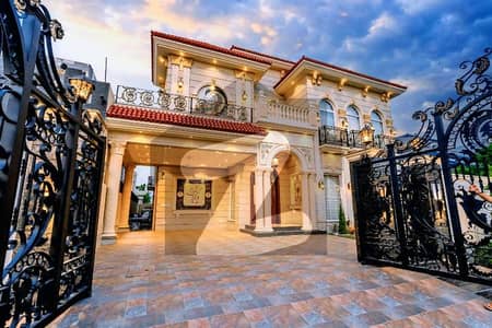 Ultra Lavish Top Notch Masterpiece | Fully Furnished Luxury Bungalow with Swimming Pool | 100% Original Deal | DHA Phase 8