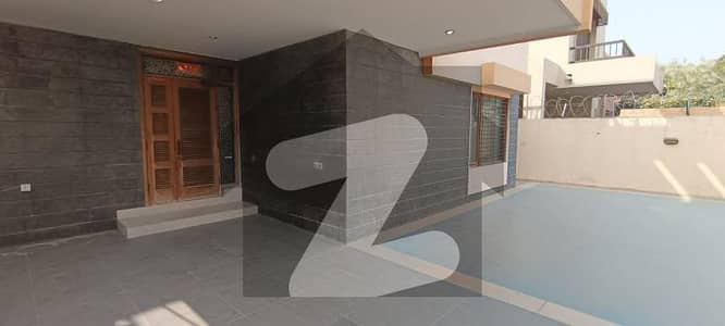 LUXURY BUNGALOW FOR RENT DHA PHASE 5 (BETWEEN BADAR & HILAL) LUXURY BUNGALOW FOR RENT DHA PHASE 5 (BETWEEN BADAR & HILAL)