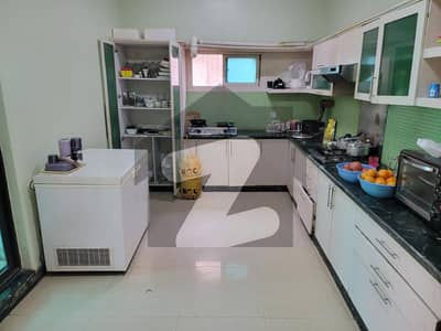 600 Yard Bungalow for Sale in DHA Phase 7 2 Unit