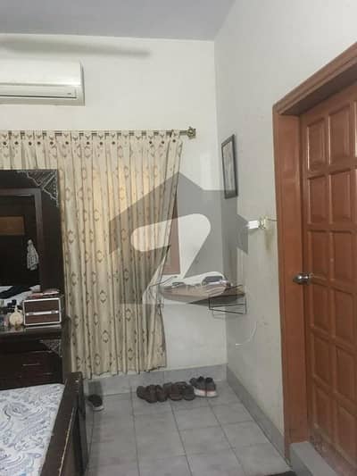 گلستانِِ جوہر ۔ بلاک 15 گلستانِ جوہر,کراچی میں 9 کمروں کا 10 مرلہ مکان 5.9 کروڑ میں برائے فروخت۔