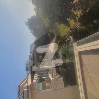 ڈیفینس رایا ڈی ایچ اے ڈیفینس,لاہور میں 6 کمروں کا 1 کنال مکان 5.3 لاکھ میں کرایہ پر دستیاب ہے۔