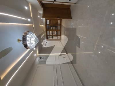 جی ۔ 13 اسلام آباد میں 6 کمروں کا 14 مرلہ مکان 11.75 کروڑ میں برائے فروخت۔