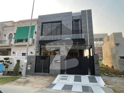 5 Marla Brand New Modern House