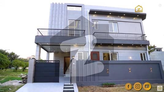 Affordable Luxury! 5 Marla Beautiful Lush Bungalow For Sale In DHA 9 Town D Block