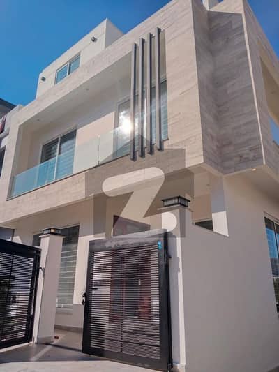 ڈی ۔ 12/1 ڈی ۔ 12,اسلام آباد میں 3 کمروں کا 4 مرلہ مکان 1.7 لاکھ میں کرایہ پر دستیاب ہے۔